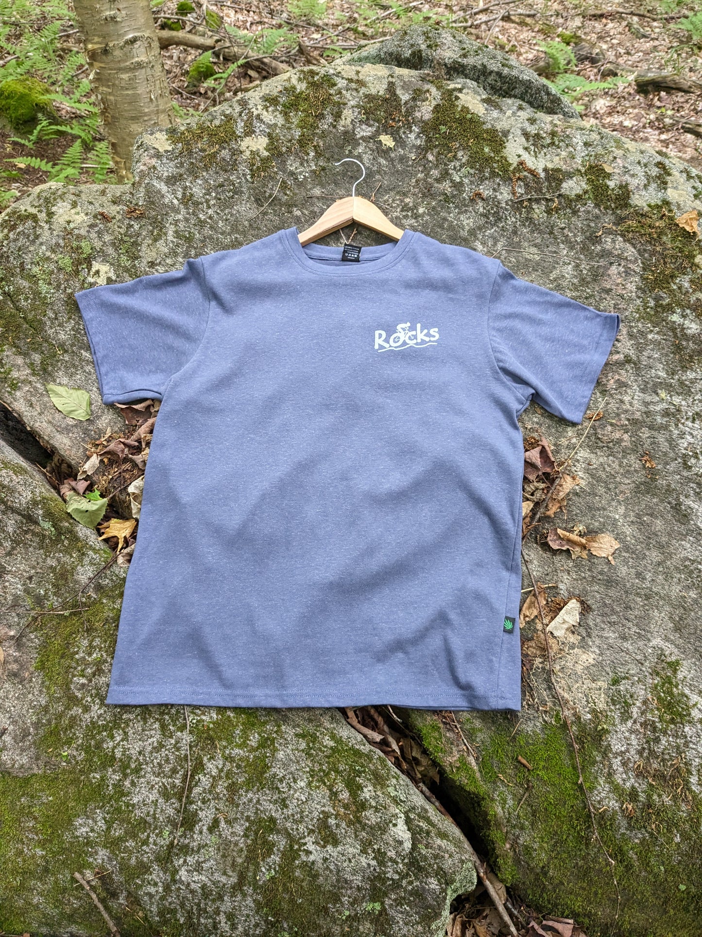 Rocks Hemp Classic T-shirt - baggy fit- Unisex