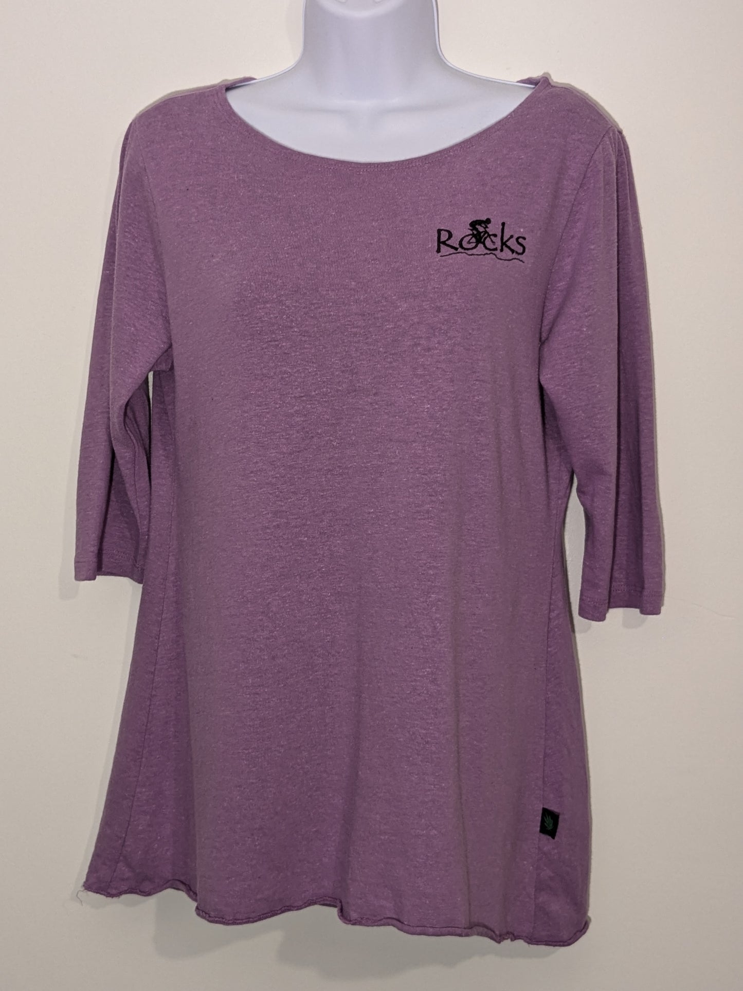 Rocks Hemp 3/4 sleeve Fluid Top - Women